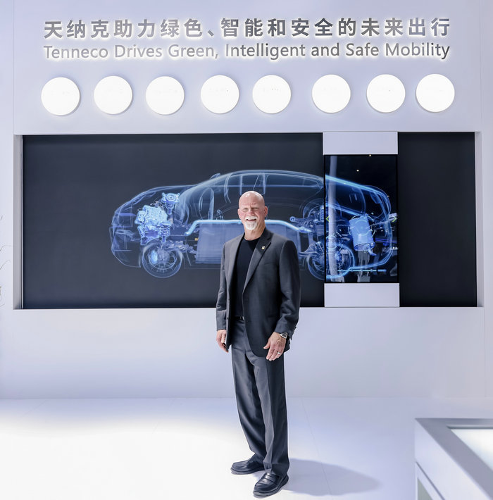 天纳克首席执行官Jim Voss.jpg