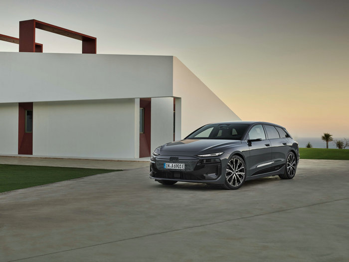 2. 奥迪A6 Avant e-tron.jpg